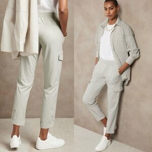 NWT Banana Republic BR Sport Flyweight Cargo Jogger Pant | Salton Sea